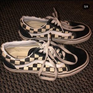 black and white checkered vans